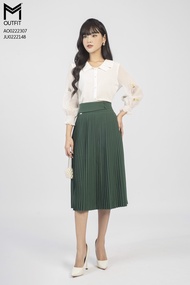 Juyp dáng xòe dập ly cạp đính cúc bọc TT