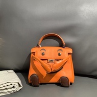 愛馬仕Hermes 千禧娃娃kelly doll 愛馬仕橙 收藏款 框D 好價帶走