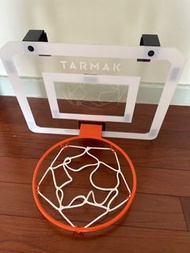 Tarmak 室內籃球架