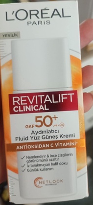 L'OREAL Paris Revitalift Clinical กันแดดหน้า SPF50+ UVA UVB วิตามินซี สูตรฟลูอิด exp 03 2027