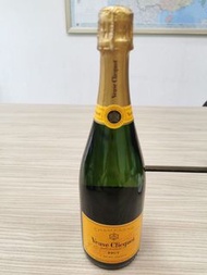 Veuve Clicquot Champagne 🍾