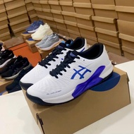 Specialized sports shoes – Tennis & Pickleball, youthful sports form