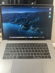 MacBook Pro (15 inch, 32 GB, 512 gb SSD, i9-6core ,Touch Bar)