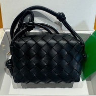Bottega Veneta 葆蝶家 黑色編織相機包mini