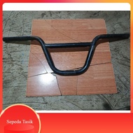 Second hand, neat, used bmx bicycle handlebars