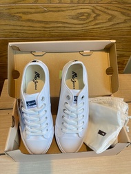 MC JEANS รองเท้าผ้าใบ สีขาว M09Z006 พร้อมกล่อง ถุงผ้า ถุงช็อป