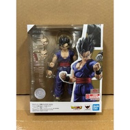 SH Figuarts Dragon Ball Super Ultimate Gohan Super Hero
