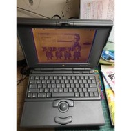 Apple 老麥金塔黑白灰階筆記電腦 Powerbook 150