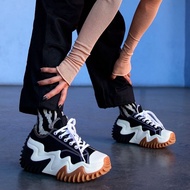 RUN STAR MOTION CANVAS PLATFORM รองเท้าผ้าใบคอนเวิร์ส พื้นรองเท้าโฟม CX ที่พื้นรองเท้าชั้นกลาง เพื่อความเบาสบายสูงสุด