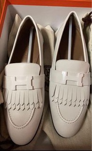 愛馬仕白色流蘇樂福鞋Hermes loafers