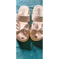 4cm high sandals with 36 feet are beautiful