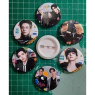 FREEBIES FANMEETING KPOP PIN BROS JNJM DUALITY/FREEBIES FANMEETING KPOP PIN BROS JENO JAEMIN JNJM DU