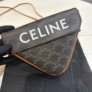 *SHIHNA名牌精品* CELINE 帆布小牛皮飾邊釦式三角斜背包