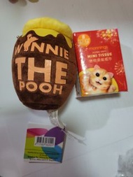 Winnie the pooh 公仔