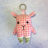 +格紋蕾絲襪+小鹿鑰匙圈