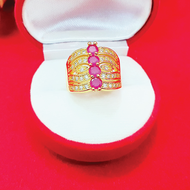 แหวนทองฝังทับทิม แหวนพลอย เรียงแถว เสริมบารมี ความสำเร็จ ใส่ออกงานได้ งานชุบ ทองปลอม เรียบหรู ใส่ได้ทุกโอกาส