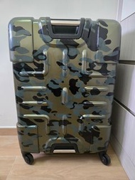 Beverly Hills Polo Club 26吋迷彩行李箱/喼/26inch Camouflage Luggage/Baggage/Suitcase （換了全新的金屬啤呤轆，更堅固耐用及非常順滑