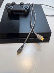 PS4主機
