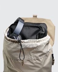 【bitplay】防潑水輕量後背包  旅行  隨身包