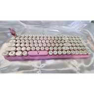 ️Forward Secondhand Product ️ Wireless Retro Keyboard BT21 1
