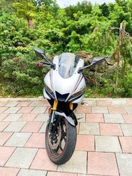 YAMAHA R3 ABS