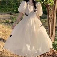 💕จัดส่งที่รวดเร็ว💕MEETES ชุดกระโปรงพลีทคอสี่เหลี่ยมแขนสั้นสำหรับผู้หญิง โบว์สีดำ ผ้าเบาพริ้ว สวย ชุด