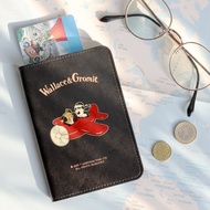 Wallace and Gromit Travel Passport Case - Airplane Officially licensed product
