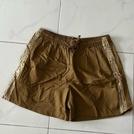 Surfers Paradise Shorts XL