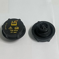 Auxiliary water tank cap for Ford Everest, Ranger, Fiesta, EcoSport, Focus (Code: DG93-8101-AA)