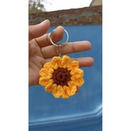 GANTUNGAN Keychain | Souvenirs | Knit Keychain | Crochet keychain | Daisy crochet