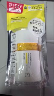 Unlabel LAB Vitamin C 100MPa Essence UV Milk 防曬50ml