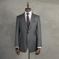KINGMAN Grey Stripe Suit Tailor Made สั่งตัดสูท สูทสั่งตัด ตัดสูท งานคุณภาพ สูทชาย สูทหญิง สูท ร้านตัดสูท เสื้อสูทตัดใหม่ สั่งตัดตามสัดส่วนได้
