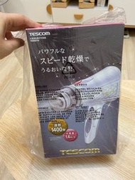 Tescom白色吹風機 TID960TW