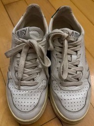 Autry Medalist Sneakers White Green 白色皮革運動鞋