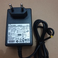 Blood pressure adapter for omron
