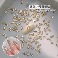 [CODE 121] Bag of 50 cheap tea-shaped ice cubes