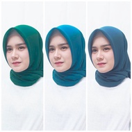 Blue Emerald Green Emerald/ - Pollycotton Hijab Square (Blue Emerald, Emerald Green, Navy)
