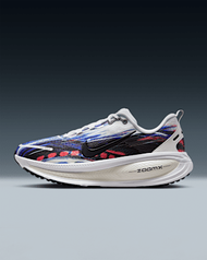 Nike Vomero 18 SE 男款路跑鞋