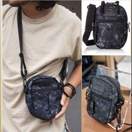 正品💢韓國直送 GREGORY QUICK POCKET S BLACK TAPESTRY Gregory 斜咩袋 腰包  Gregory cross bag  藍花 綠花 黑花