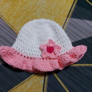 Ruffles crochet girl's hat / Topi kait kanak-kanak perempuan beralun