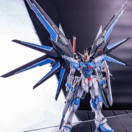 Free Assembly Gundam Model Toy for Boys Strong Assault Freedom Newborn Unicorn Batto And Other Chara