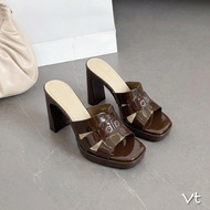 Got 9 cm high heels