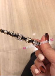 🎀全新* Chanel 香奈兒 經典香檳金cc logo皮編ㄧ字髮夾（現貨）