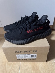 Yeezy 350 黑紅