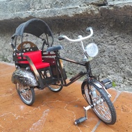 Miniatur Becak Logam/Becak Mini/Mainan Becak/Becak Besi/Tradisional