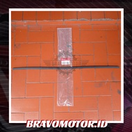 Original 73125T7A FRONT MOLDING WINDSHIELD SIDE HRV RU1 HRV RU5