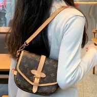 LV 原花雙面雙子星Saumur BB肩背包