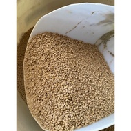 Small grain chicks food retail from 1kg high protein. fragrant