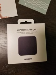 Samsung 無線閃充充電板(P1300) 100% new