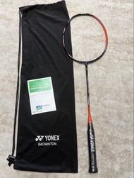 全新 Yonex YY 天斧77 Pro 77pro JP 4u5g/4u6g 羽毛球拍（安冼瑩、陳雨菲專用）